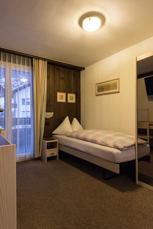 Hostel Walser Саас-Фее Екстериор снимка